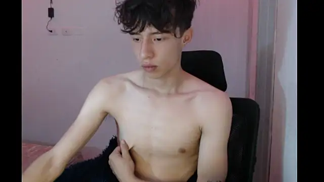 Snapshot of Juanmres chatting on December 14, 1:11 am Juanmres online show from December 14, 1:11 am