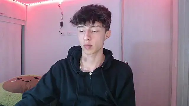 Snapshot of Juanmres chatting on December 16, 3:22 am Juanmres online show from December 16, 3:22 am