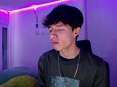 Snapshot of Juanmres chatting on January 8, 6:10 pm Juanmres online show from January 8, 6:10 pm