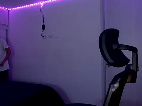 Snapshot of Juanmres chatting on February 21, 11:28 pm Juanmres online show from February 21, 11:28 pm