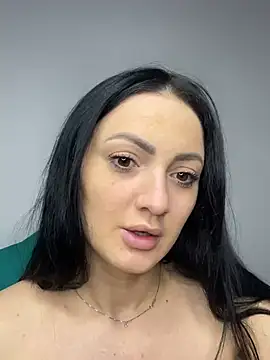 Snapshot of RaisaSalvi chatting on February 15, 6:12 pm RaisaSalvi online show from February 15, 6:12 pm