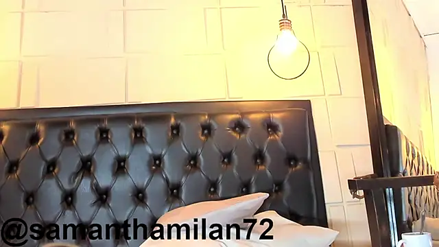 SamanthaMilann online show from October 10, 10:25 am