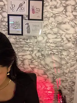 Snapshot of Miss_karol chatting on February 12, 5:30 pm Miss karol online show from February 12, 5:30 pm