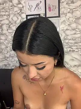 Snapshot of Miss_karol chatting on March 2, 6:15 pm Miss karol online show from March 2, 6:15 pm