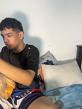 Santiago-Thompson online show from November 5, 5:35 pm