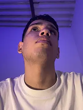 Santiago-Thompson online show from January 11, 8:14 pm