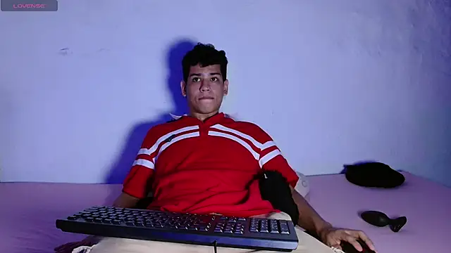 Santiago-Thompson online show from March 31, 9:26 pm