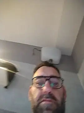 Snapshot of Hardasanut chatting on November 6, 6:03 am Hardasanut online show from November 6, 6:03 am