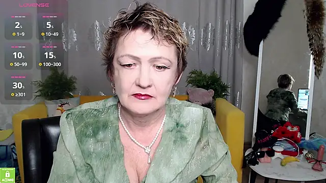 SexyGrandma  online show from February 10, 6:17 am