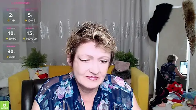 SexyGrandma  online show from February 12, 5:46 am