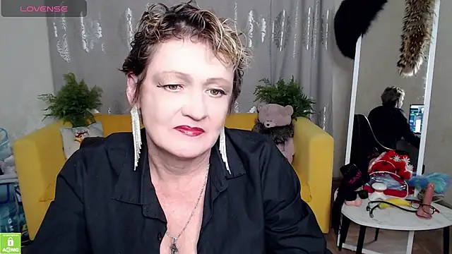 SexyGrandma  online show from February 20, 4:40 pm