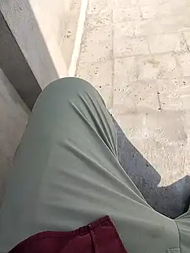 Snapshot of xmanrawan2 chatting on February 11, 10:15 am xmanrawan2 online show from February 11, 10:15 am