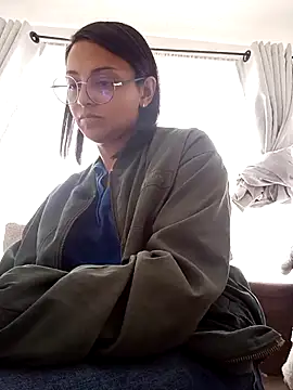 Snapshot of bri_ali chatting on March 8, 6:05 pm bri ali online show from March 8, 6:05 pm