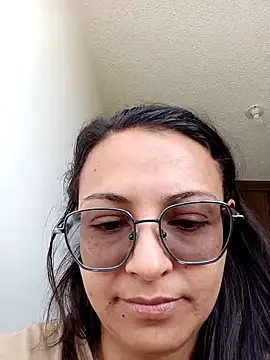 Snapshot of bri_ali chatting on December 19, 2:35 pm bri ali online show from December 19, 2:35 pm