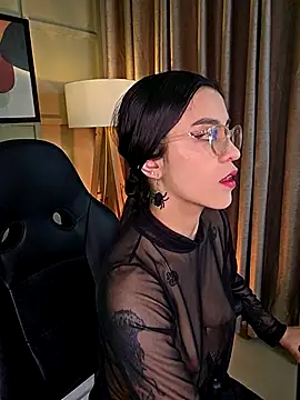 nina  dixon online show from September 16, 12:11 am