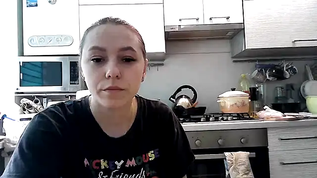 Snapshot of Misssweet_s chatting on February 9, 11:47 am Misssweet s online show from February 9, 11:47 am