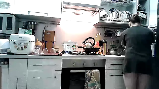 Snapshot of Misssweet_s chatting on February 11, 5:07 pm Misssweet s online show from February 11, 5:07 pm