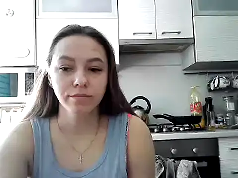 Snapshot of Misssweet_s chatting on February 17, 6:53 am Misssweet s online show from February 17, 6:53 am