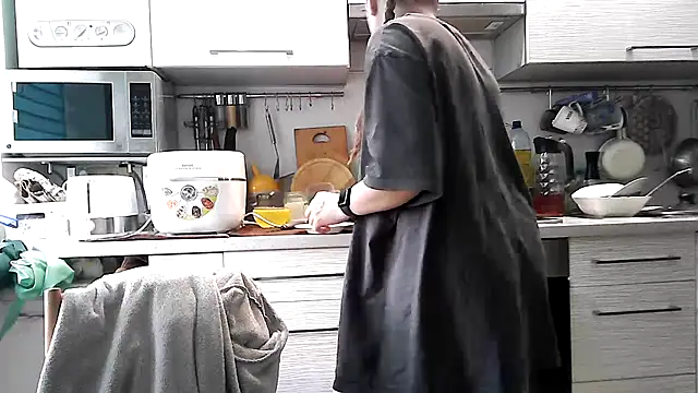 Snapshot of Misssweet_s chatting on March 6, 5:14 am Misssweet s online show from March 6, 5:14 am