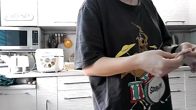 Snapshot of Misssweet_s chatting on March 14, 5:16 am Misssweet s online show from March 14, 5:16 am