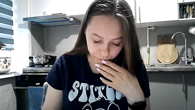 Snapshot of Misssweet_s chatting on September 24, 5:22 am Misssweet s online show from September 24, 5:22 am