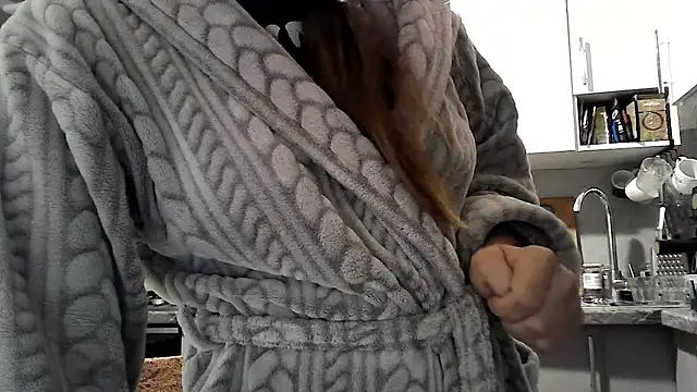 Snapshot of Misssweet_s chatting on October 7, 4:09 am Misssweet s online show from October 7, 4:09 am