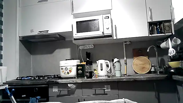 Snapshot of Misssweet_s chatting on October 8, 4:21 am Misssweet s online show from October 8, 4:21 am