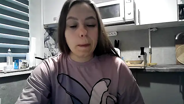 Snapshot of Misssweet_s chatting on October 13, 4:34 am Misssweet s online show from October 13, 4:34 am