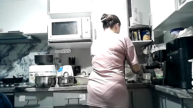 Snapshot of Misssweet_s chatting on October 21, 6:19 pm Misssweet s online show from October 21, 6:19 pm