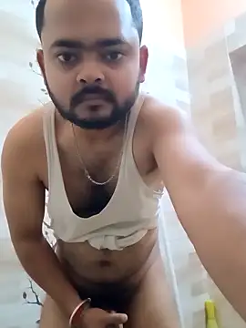 Snapshot of guavam65 chatting on February 14, 12:07 am guavam65 online show from February 14, 12:07 am