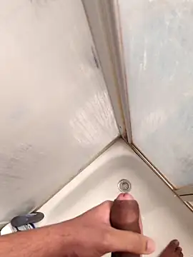 Heavy Daddyy online show from March 10, 9:32 am