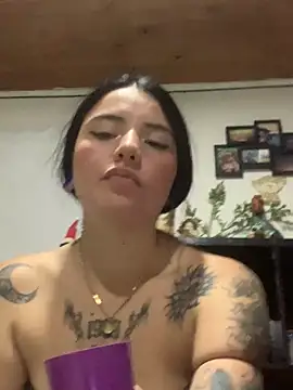 Snapshot of Alejandra_md chatting on January 29, 2:51 am Alejandra md online show from January 29, 2:51 am