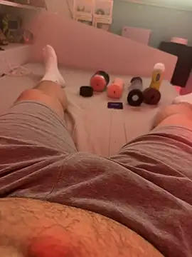 Snapshot of cobr-2024 chatting on February 16, 1:27 pm cobr-2024 online show from February 16, 1:27 pm