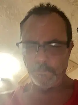 Snapshot of Crackerg73 chatting on October 25, 6:46 pm Crackerg73 online show from October 25, 6:46 pm