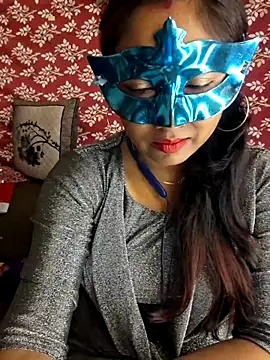 Cute Jiyaa online show from January 6, 7:39 pm