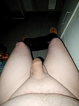 Snapshot of Usame_como_quieras chatting on September 26, 4:00 pm Usame como quieras online show from September 26, 4:00 pm
