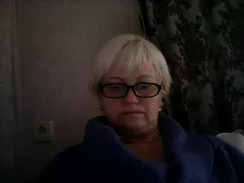 Snapshot of Mayya4321 chatting on February 15, 12:22 pm Mayya4321 online show from February 15, 12:22 pm