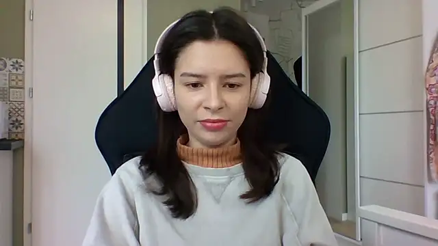 LariceSexy online show from February 9, 1:15 pm