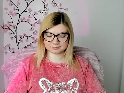 Lola moree online show from May 19, 11:38 am