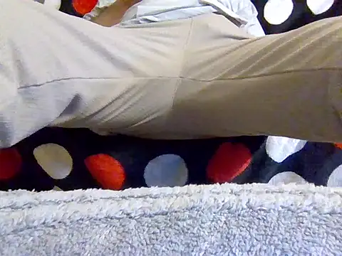 lebaneeseguy online show from December 14, 7:51 pm