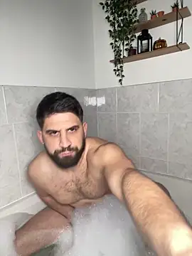 Snapshot of lucas_kazimm chatting on February 10, 7:49 pm lucas kazimm online show from February 10, 7:49 pm