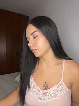 eileensophi online show from July 19, 2:48 am