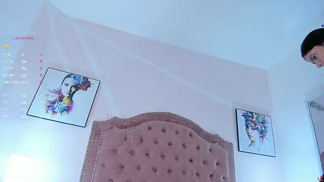 Snapshot of Mia_greco_ chatting on March 16, 2:21 am Mia greco online show from March 16, 2:21 am