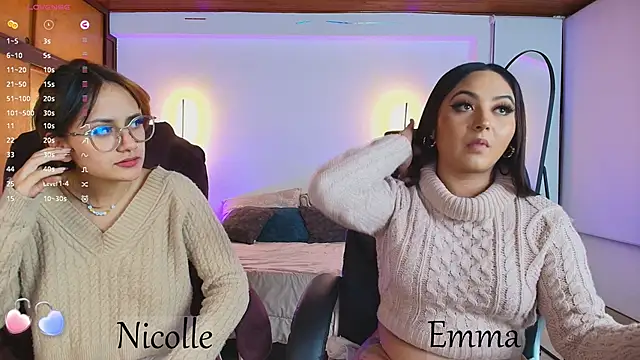Snapshot of _Emma11 chatting on March 1, 1:53 am Emma11 online show from March 1, 1:53 am