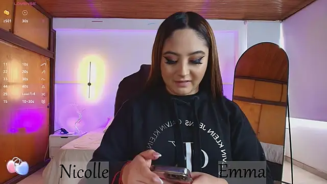 Snapshot of _Emma11 chatting on March 15, 7:48 pm Emma11 online show from March 15, 7:48 pm