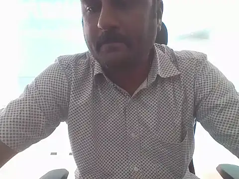 Snapshot of mathavan2006 chatting on October 23, 9:52 am mathavan2006 online show from October 23, 9:52 am