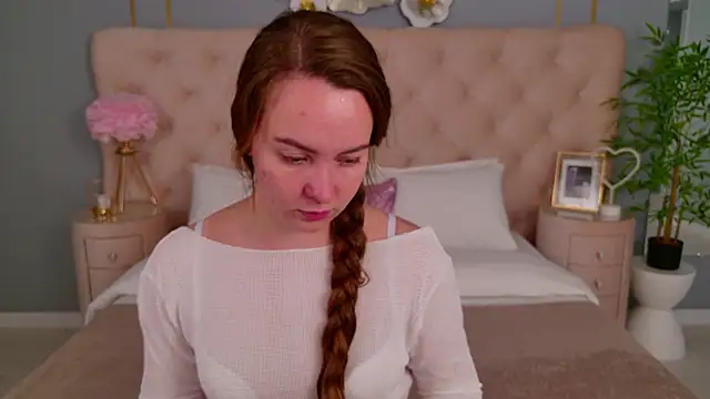 JaniceCollins online show from December 3, 2:19 am