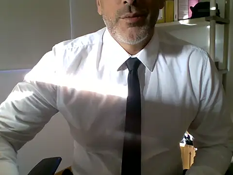 Snapshot of 66MA69 chatting on October 15, 8:25 am 66MA69 online show from October 15, 8:25 am