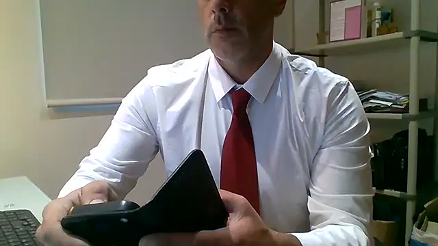 66MA69 online show from April 13, 6:13 pm