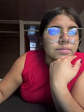 viccky vick online show from March 1, 9:59 pm